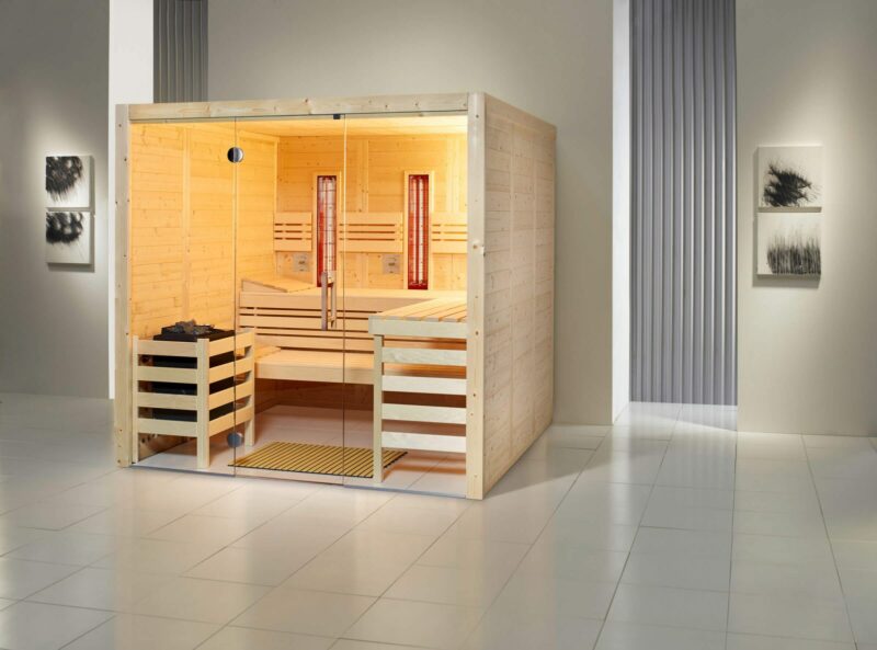 Kompakte Sauna aus Massivholz mit Glastüren